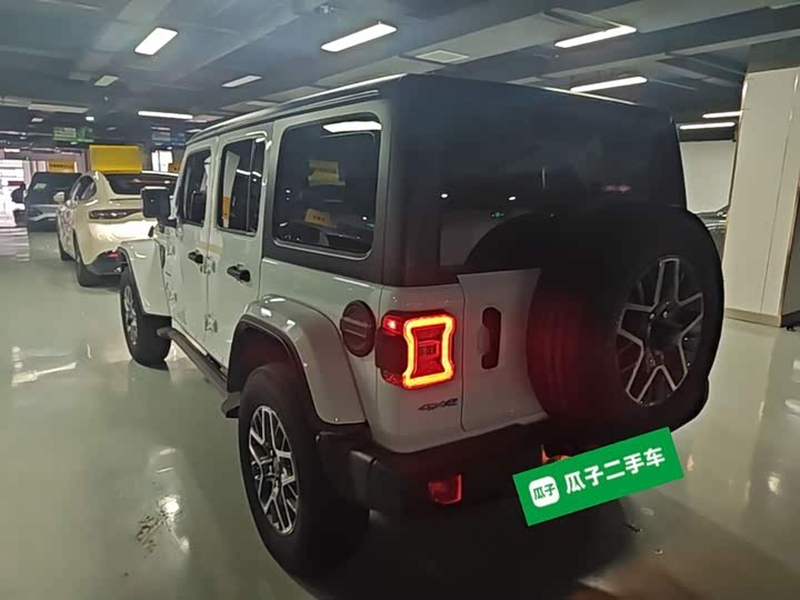 Jeep Wrangler Hybrid, 2022 — фото 5 из 9