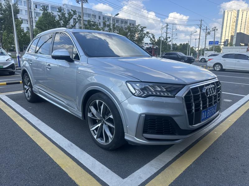 Audi Q7, 2025 — фото 3 из 11