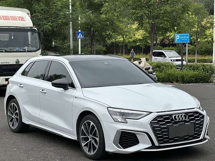 Audi A3, 2021 — фото 3 из 9