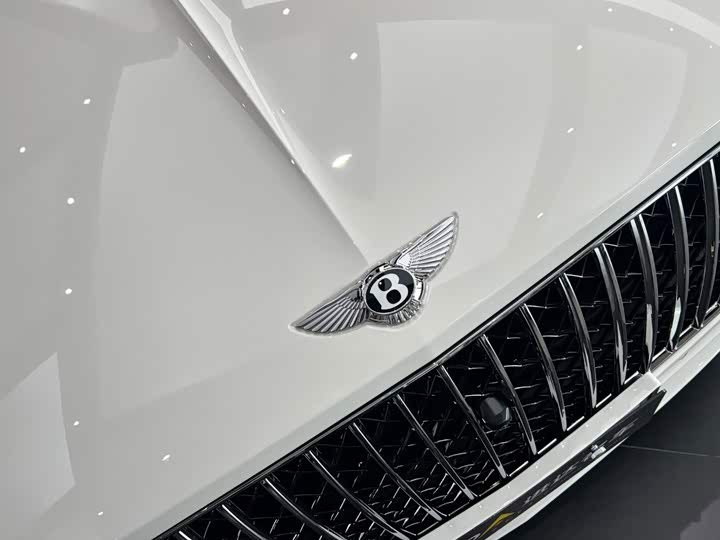 Bentley Continental GT, 2025 — фото 4 из 9