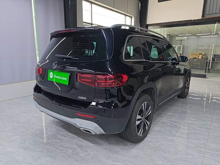 Mercedes-Benz GLB-Class, 2024 — фото 7 из 9