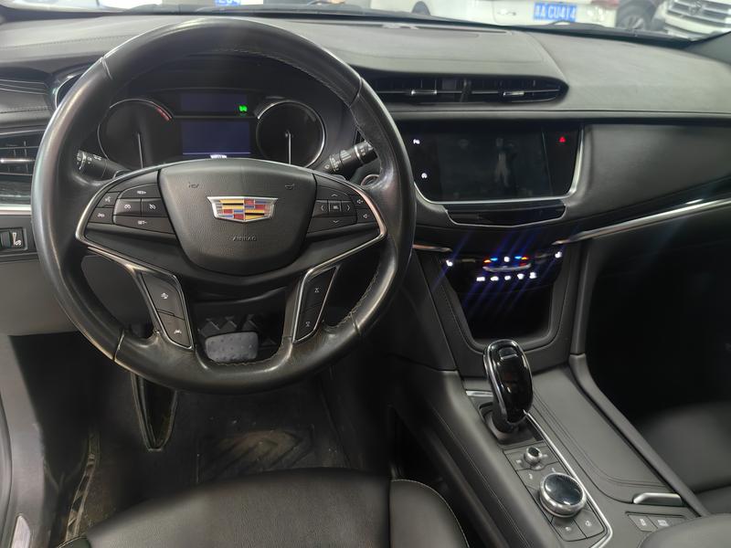 Cadillac XT5, 2022 — фото 6 из 9