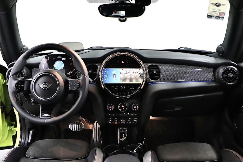 Mini Mini JCW, 2022 — фото 8 из 12