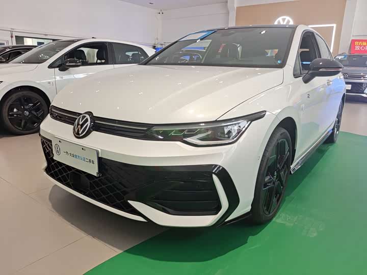 Volkswagen Golf, 2024 — купить в Саранске под ключ