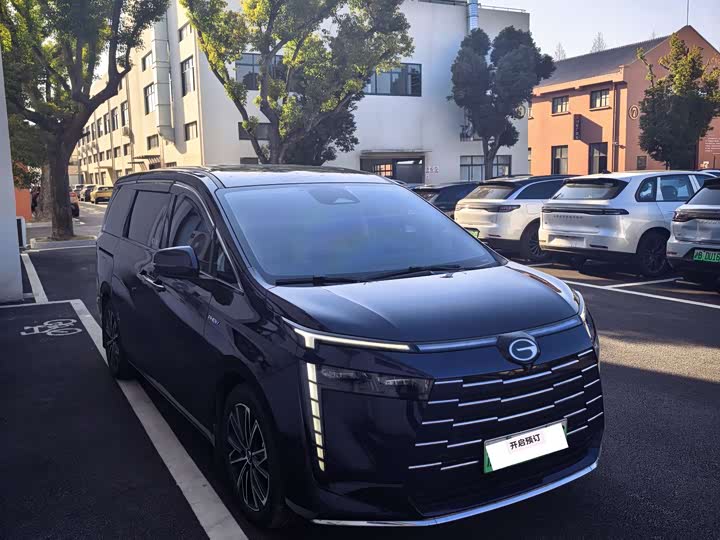 GAC Trumpchi E8, 2024 — фото 3 из 9