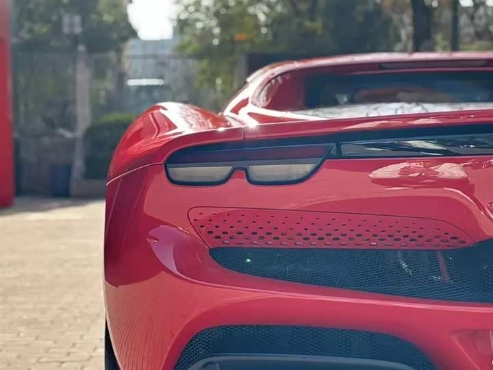 Ferrari 296, 2023 — фото 7 из 7