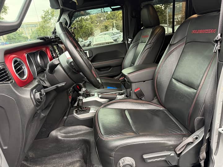 Jeep Wrangler, 2023 — фото 8 из 9
