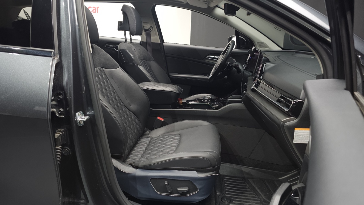 Kia Sportage, 2022 — фото 10 из 12