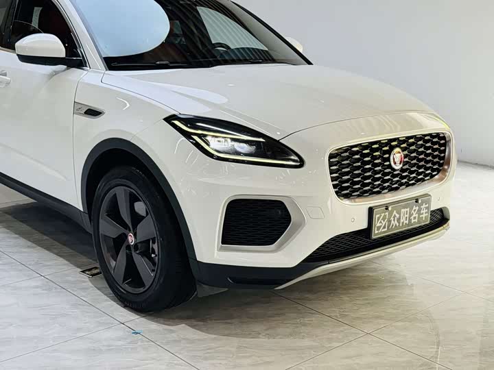 Jaguar E-Pace, 2023 — фото 4 из 9