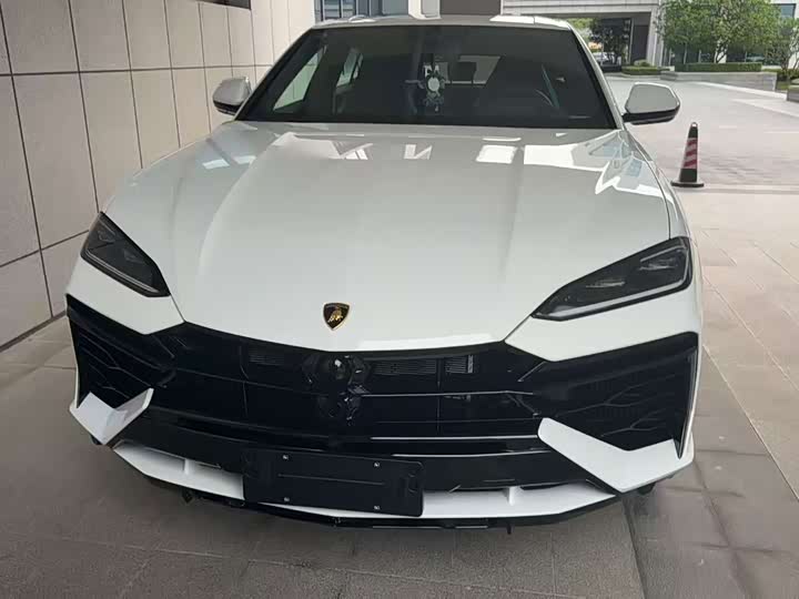 Lamborghini Urus SE, 2026 — купить в Санкт-Петербурге под ключ