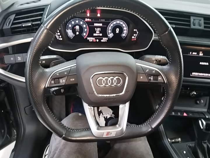 Audi Q3 Sportback, 2022 — фото 7 из 9