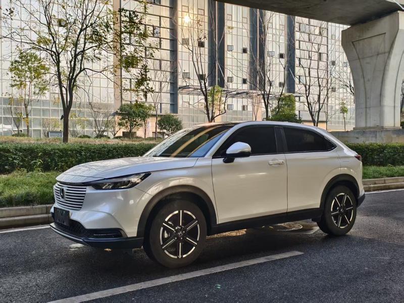 Honda Vezel, 2022 — купить в Санкт-Петербурге под ключ