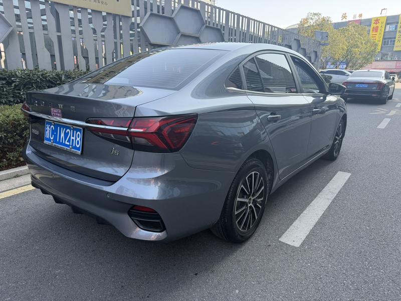 Roewe i5, 2022 — фото 6 из 10