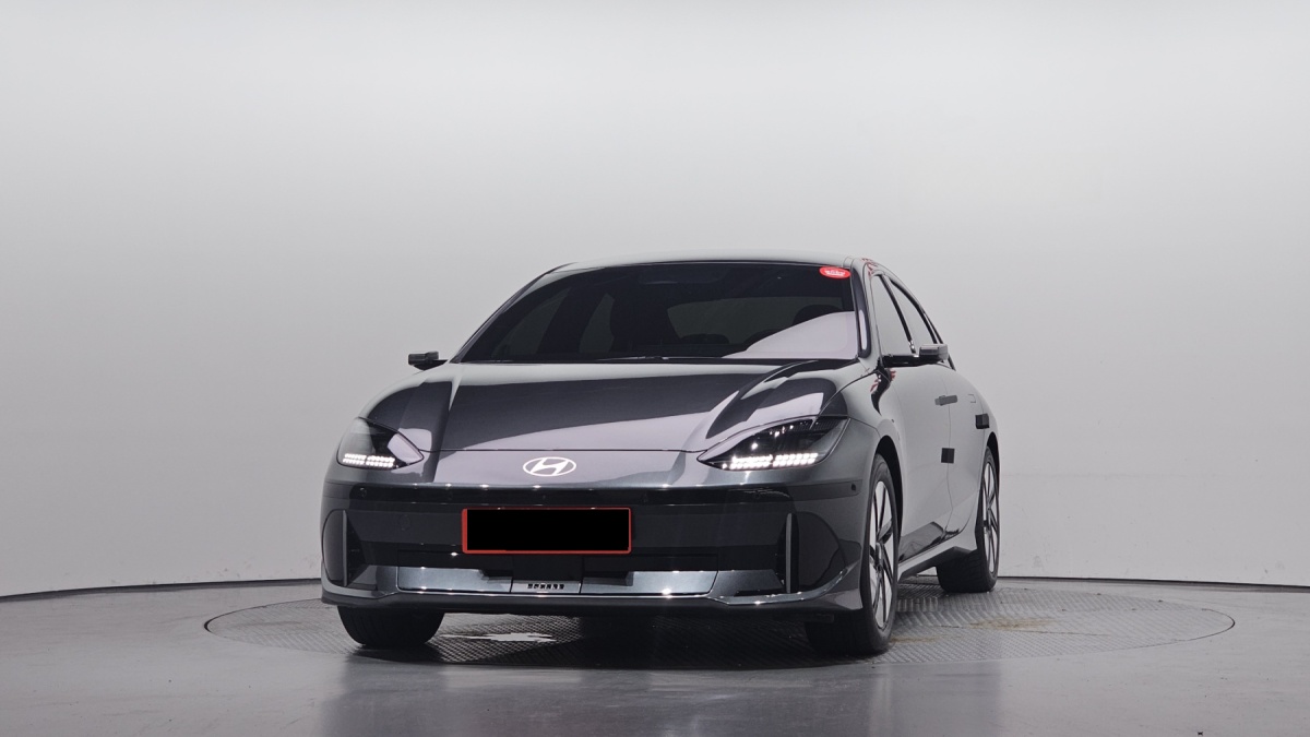 Hyundai Ioniq 6, 2023 — фото 3 из 12