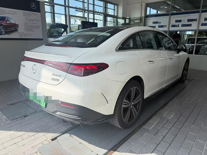 Mercedes-Benz EQE, 2025 — фото 2 из 9