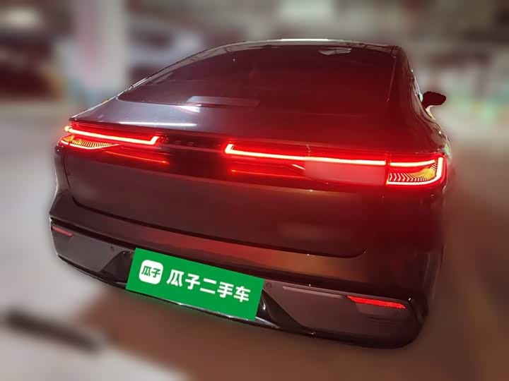 Geely Galaxy Starshine 8 EM-i, 2025 — фото 3 из 9