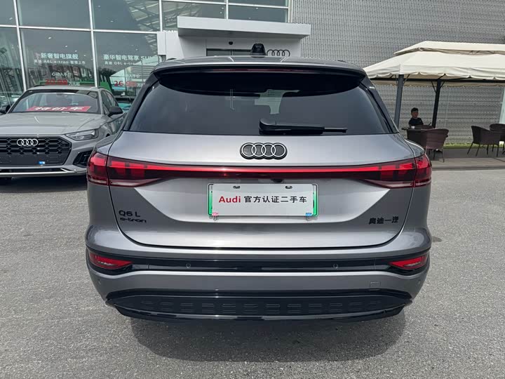 Audi Q6L e-tron, 2025 — фото 4 из 9