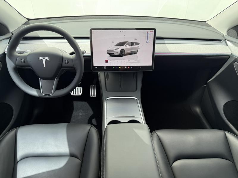 Tesla Model Y, 2024 — фото 8 из 12