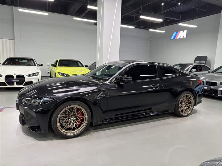 BMW M4, 2025 — фото 3 из 9