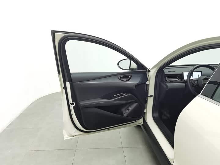 BYD Seal 06 Hybrid/EV, 2024 — фото 8 из 9