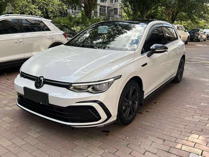 Volkswagen Golf, 2023 — купить в Самаре под ключ