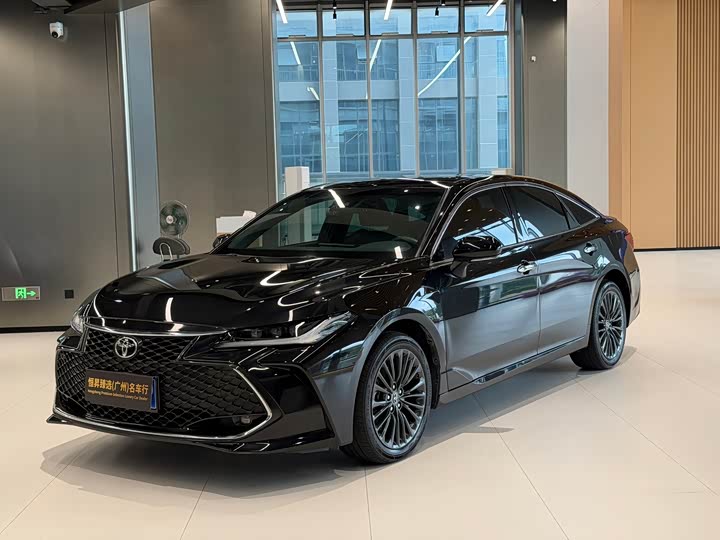 Toyota Avalon, 2023 — купить в Воронеже под ключ