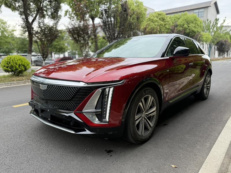Cadillac Lyriq, 2023 — купить в Санкт-Петербурге под ключ