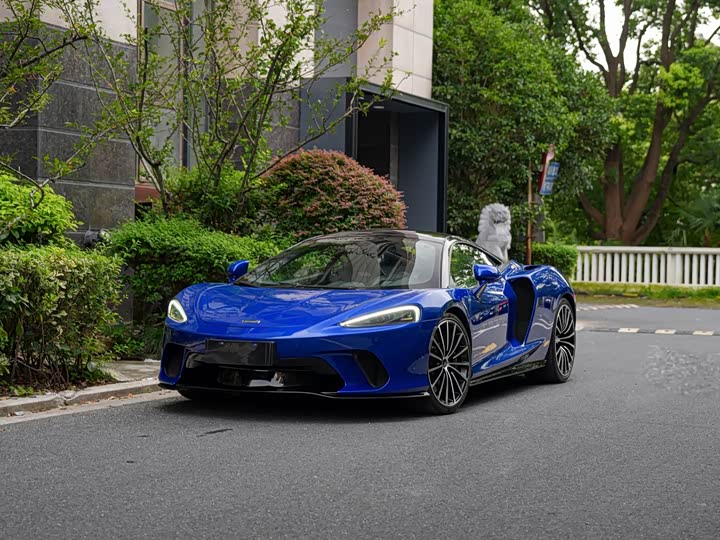 McLaren GT, 2023 — фото 8 из 9