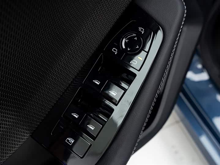BMW 2 Series, 2024 — фото 8 из 9
