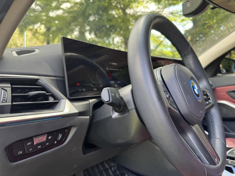 BMW i3, 2022 — фото 10 из 12