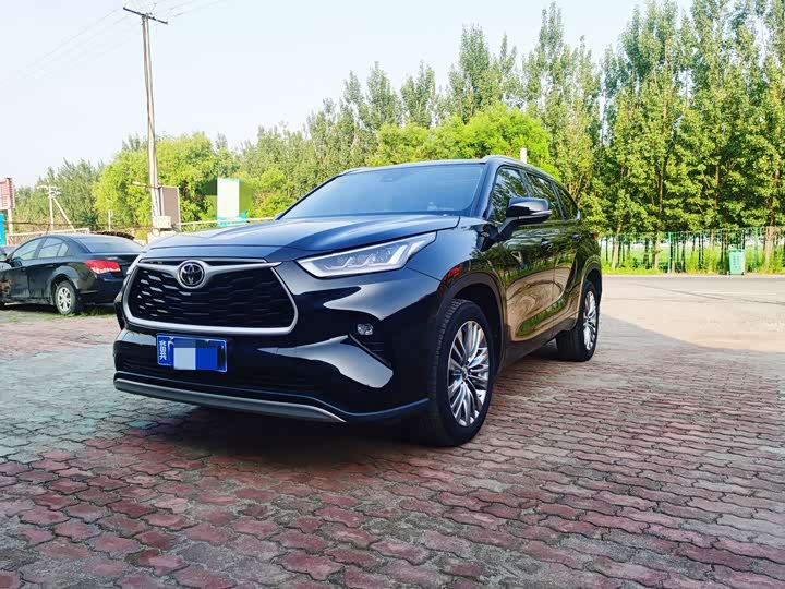 Toyota Highlander, 2024 — купить в Тамбове под ключ