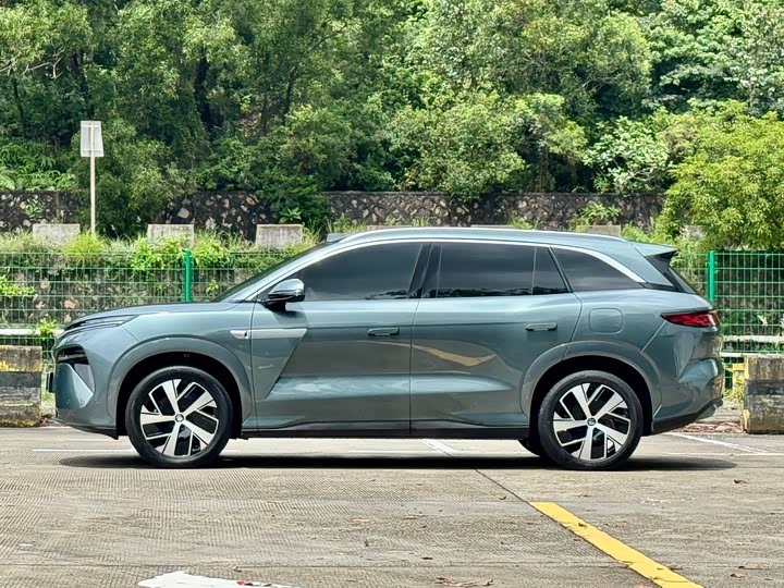 BYD Tang L, 2025 — фото 4 из 9