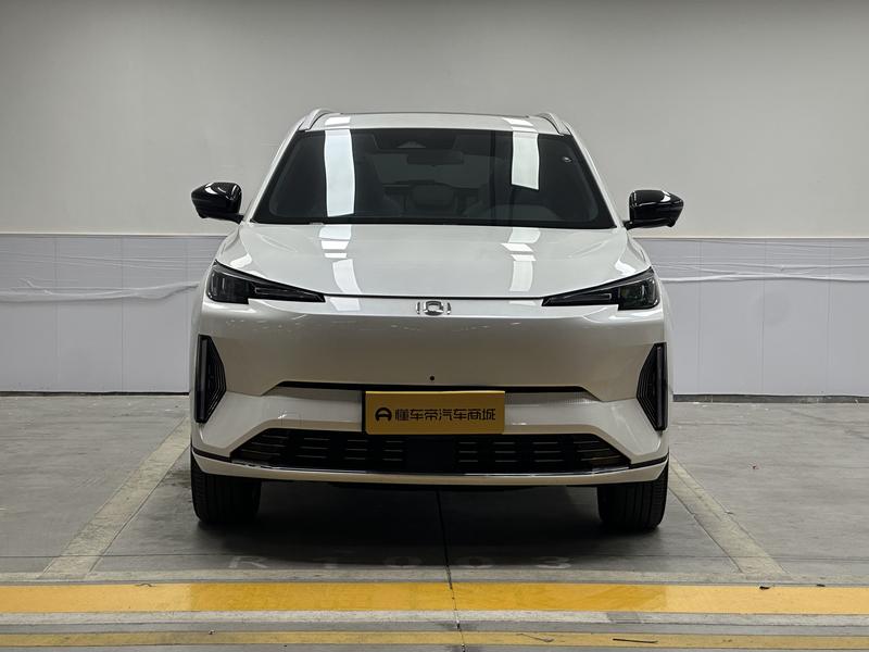 Changan Qiyuan (Nevo) Q05 Classic, 2025 — фото 2 из 12