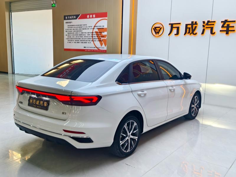 Geely Emgrand, 2022 — фото 6 из 9