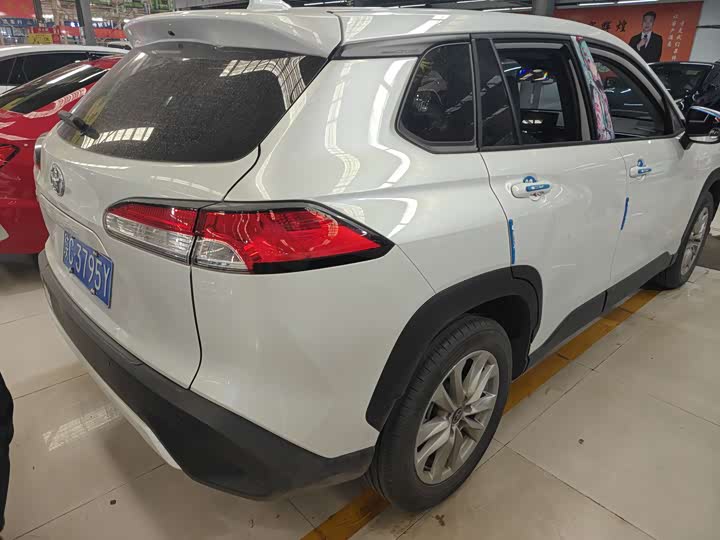 Toyota Corolla Cross, 2025 — фото 4 из 7