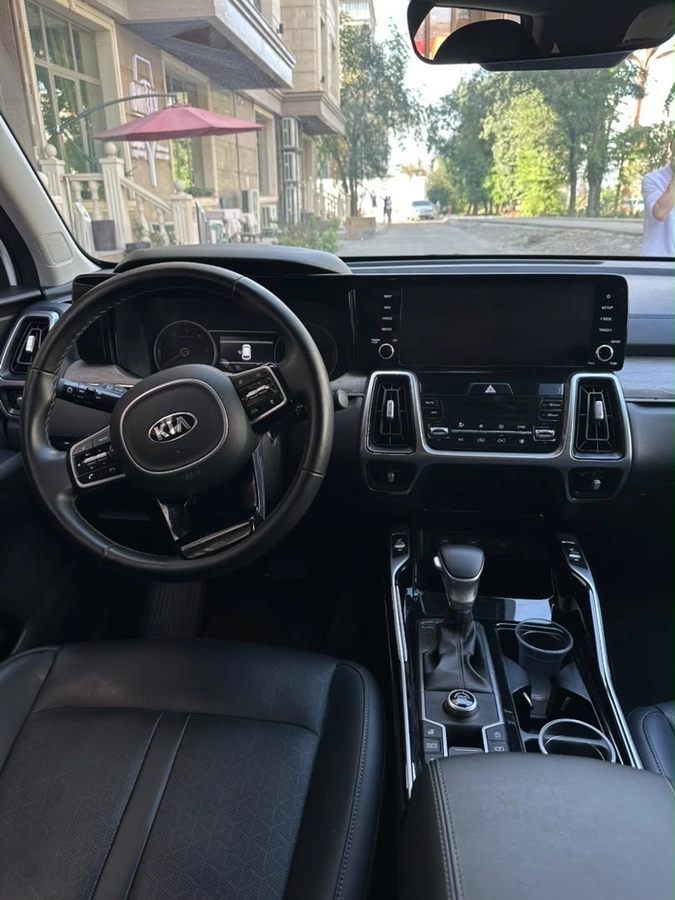 Kia Sorento, 2021 — фото 7 из 12