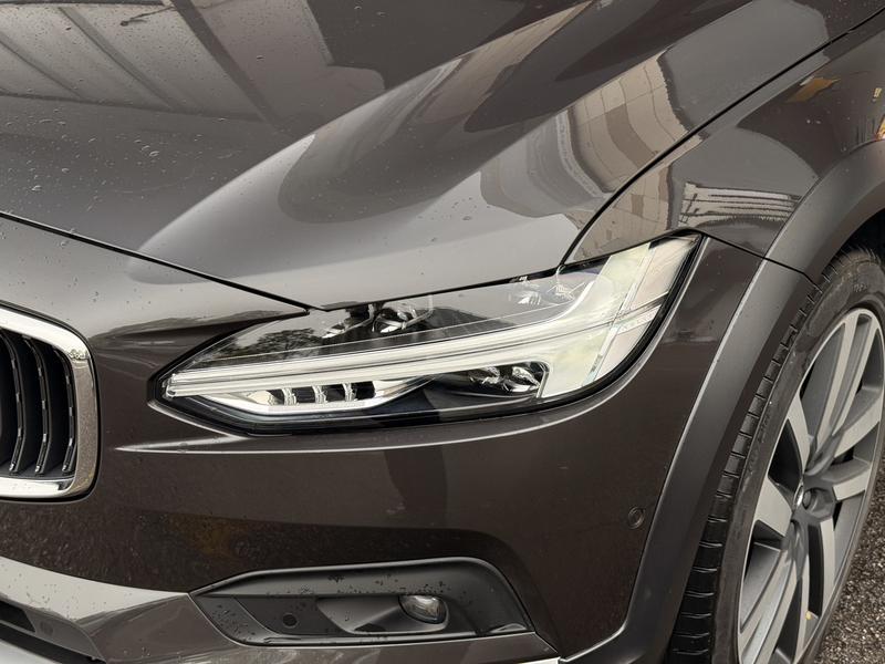 Volvo V90, 2023 — фото 9 из 12