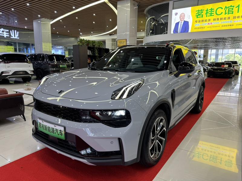 Lynk & Co 01 EM-P Hybrid, 2022 — купить в Санкт-Петербурге под ключ