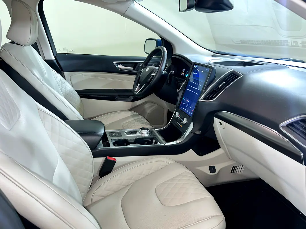 Ford Edge, 2023 — фото 9 из 10