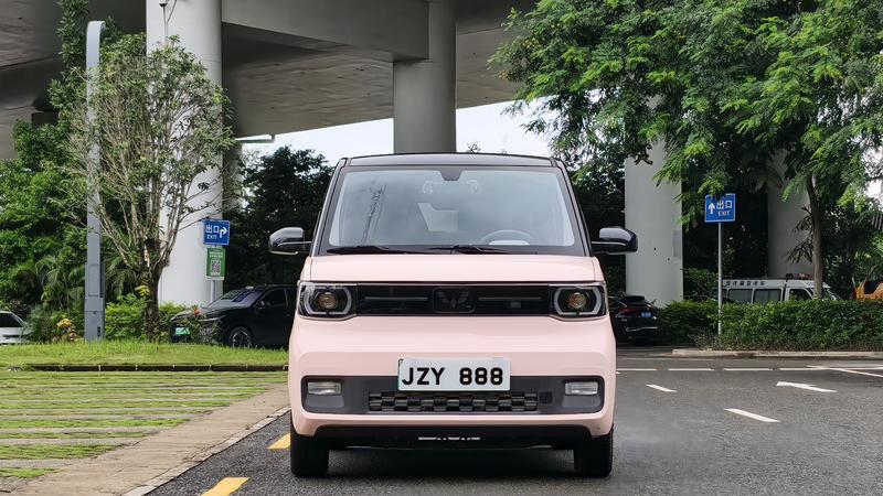 Wuling Mini EV, 2022 — фото 2 из 12