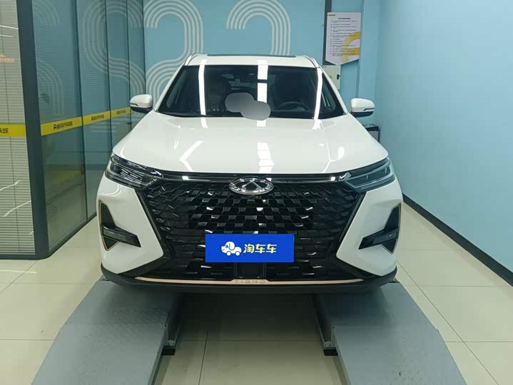 Chery Tiggo 8 Pro, 2023 — фото 2 из 9
