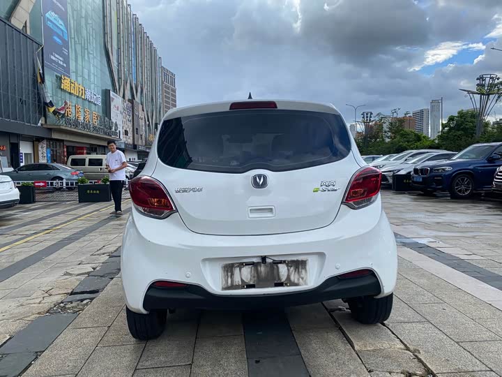 Changan BenBen E-Star, 2022 — фото 5 из 9