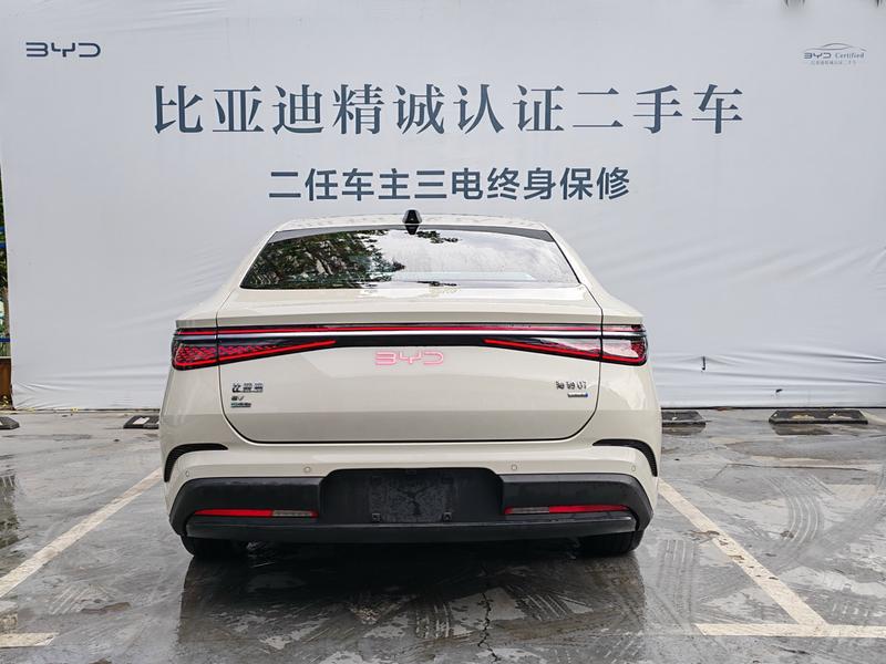 BYD Seal 07 EV, 2026 — фото 4 из 12