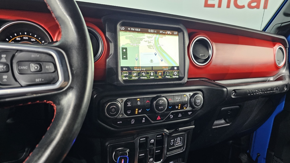 Jeep Wrangler, 2022 — фото 11 из 12