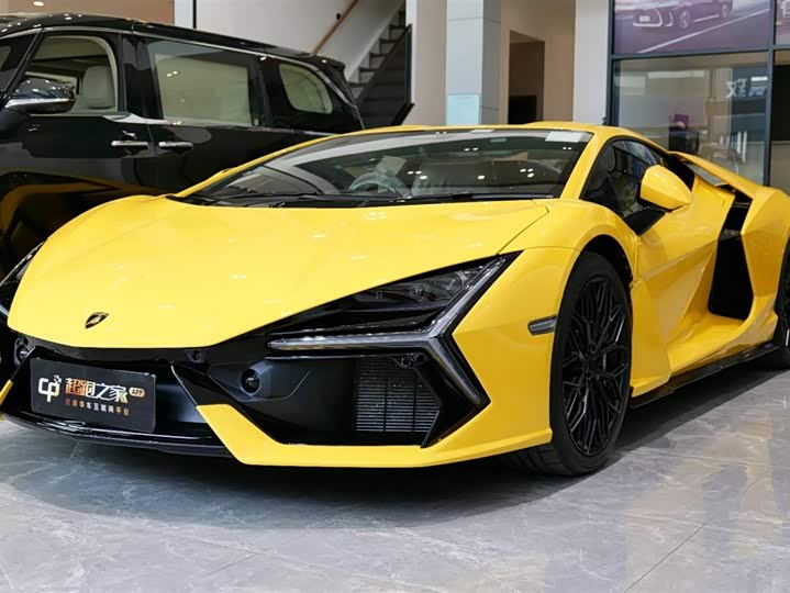 Lamborghini Revuelto, 2025 — купить в Нижнем Новгороде под ключ