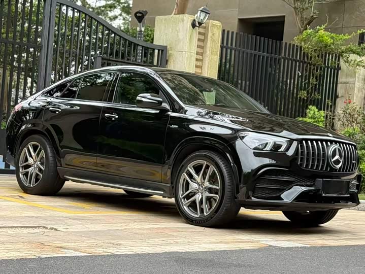 Mercedes-Benz GLE-Class Coupe AMG, 2023 — фото 2 из 9