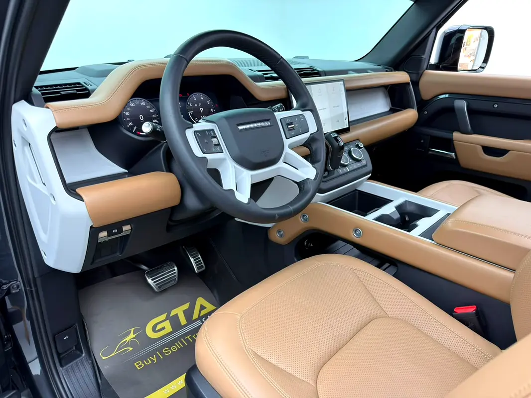Land Rover Defender, 2025 — фото 8 из 10