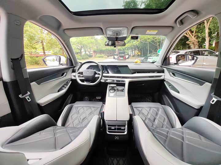 Changan CS75 Plus, 2023 — фото 4 из 9