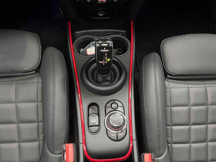 Mini Countryman JCW, 2021 — фото 5 из 9