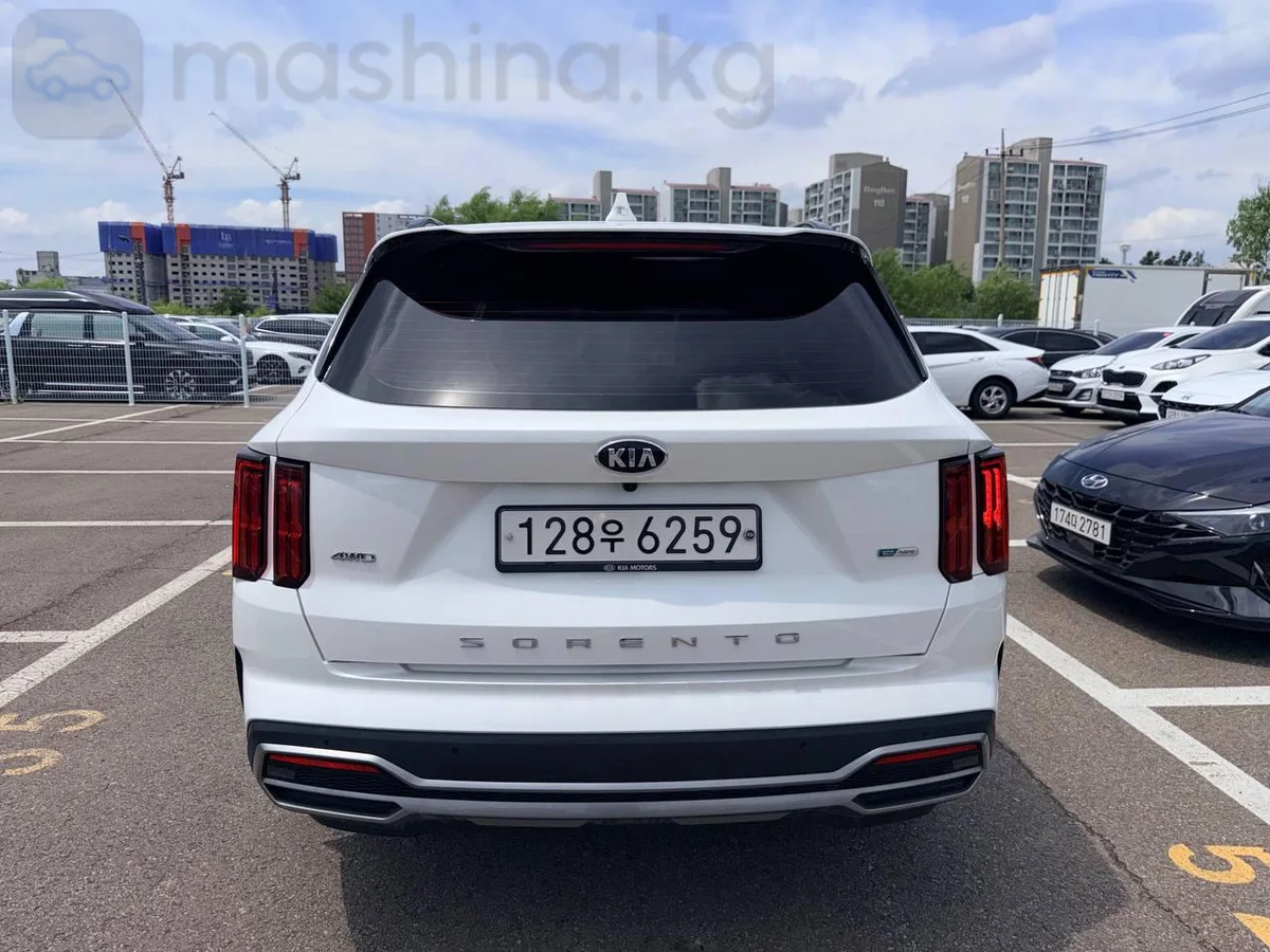 Kia Sorento, 2021 — фото 4 из 12